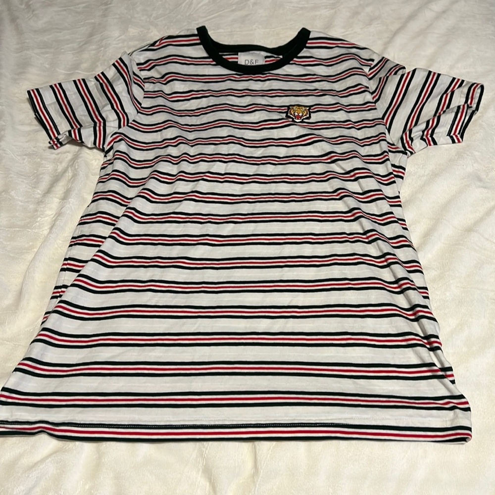 D&F striped shirt with tiger emblem